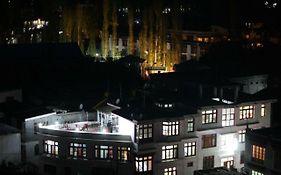 Hotel Khan Manzil
